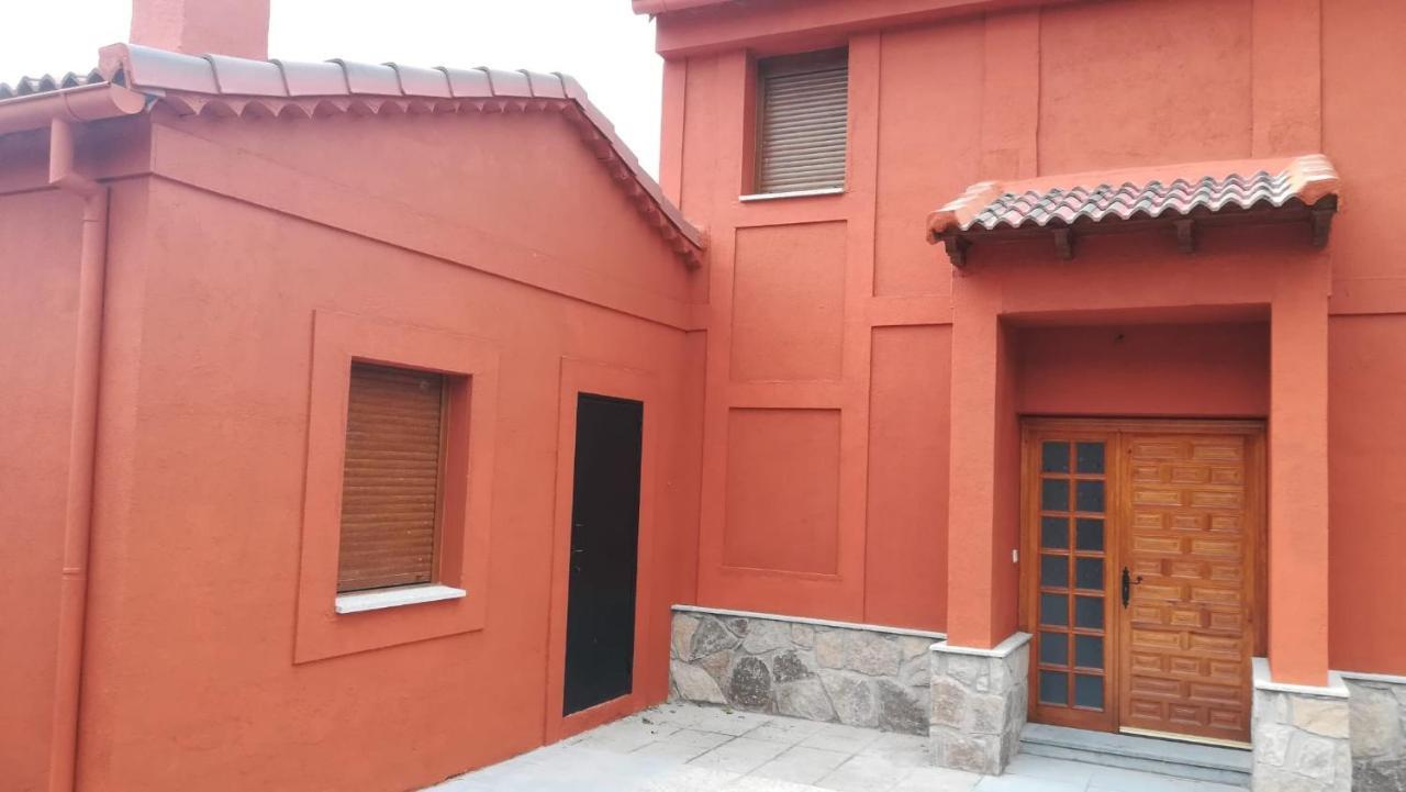 Casa Rural Las Canales Zapardiel de la Ribera Esterno foto
